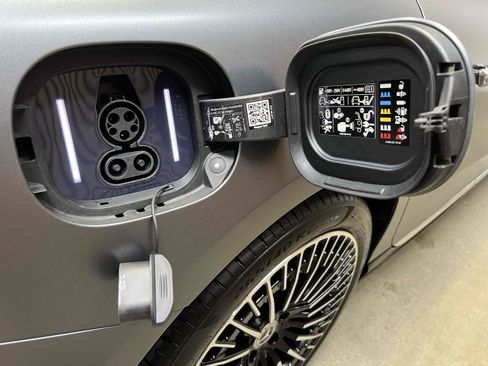 Used 2022 Mercedes-Benz EQS 450+ Sedan image 67