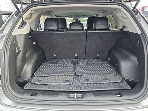 Used 2022 Jeep Compass Trailhawk w/ Trailhawk Elite Group image 14