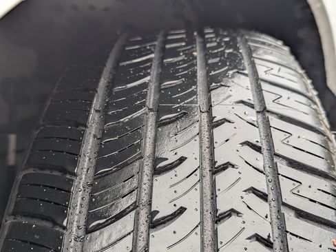 Used 2024 Hyundai Palisade Calligraphy image 38