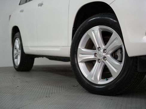 Used 2008 Toyota Highlander Limited image 18