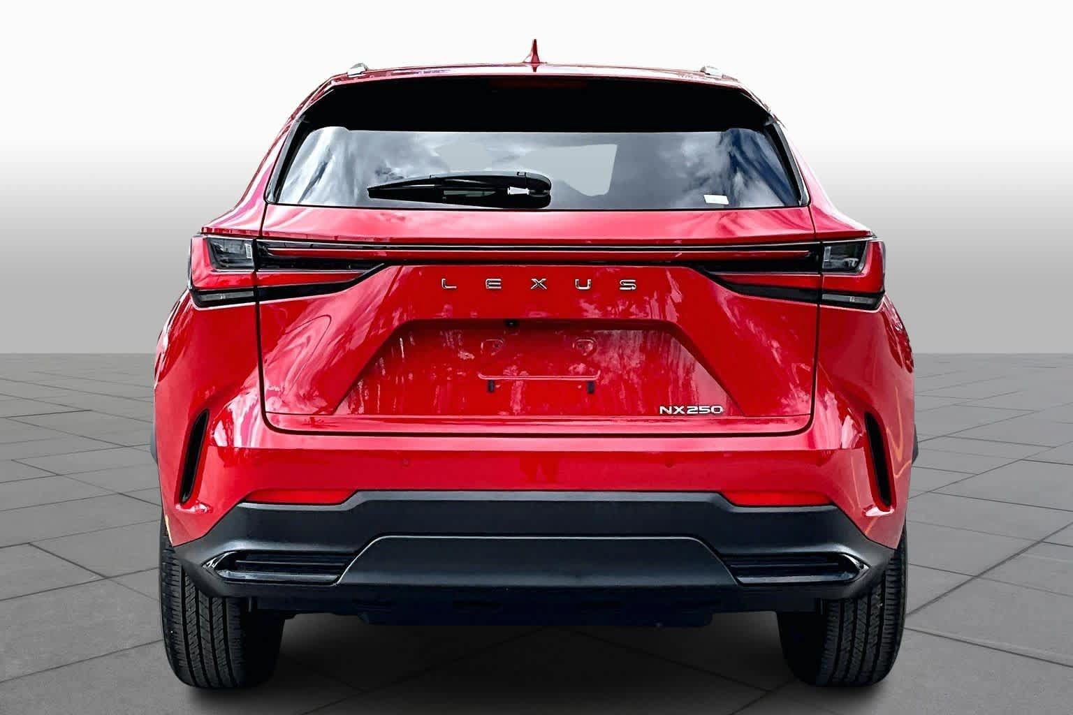 Used 2023 Lexus NX 250 FWD image 9
