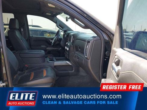 Used 2020 GMC Sierra 1500 AT4 w/ AT4 Premium Package image 9