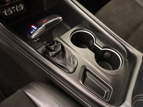 Used 2022 Dodge Durango GT RWD image 9