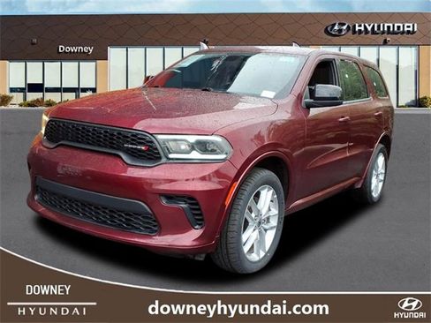 Used 2023 Dodge Durango GT image 1