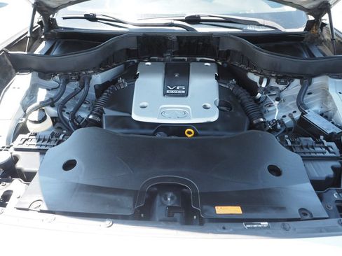 Used 2014 INFINITI QX70 AWD w/ Premium Package image 12