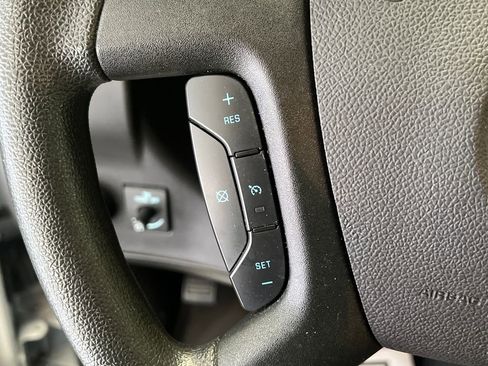 Used 2024 GMC Savana 2500 w/ Driver Convenience Package RWD image 23