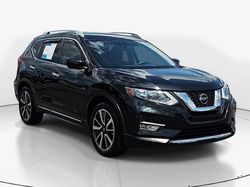 Used 2020 Nissan Rogue SL FWD image 2