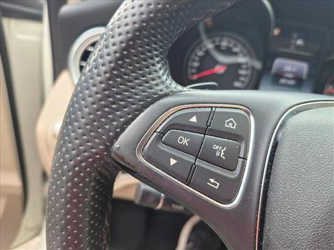 Used 2016 Mercedes-Benz C 300 Sedan image 11