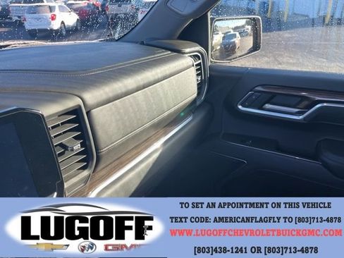 Used 2022 Chevrolet Silverado 1500 RST w/ Redline Edition AWD/4WD image 24