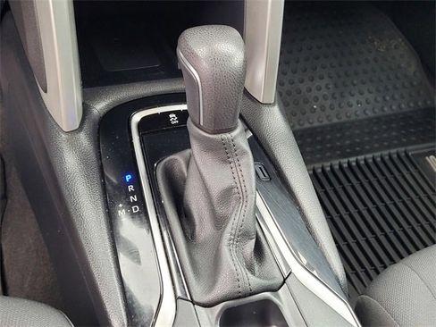 Certified 2023 Toyota Corolla Cross LE w/ Moonroof Package image 23