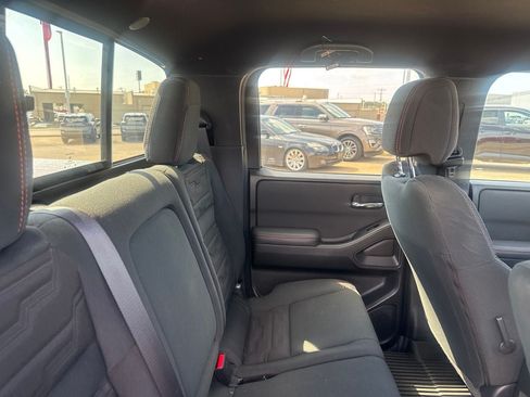Used 2024 Nissan Frontier PRO-4X w/ Pro Convenience Package AWD/4WD image 34