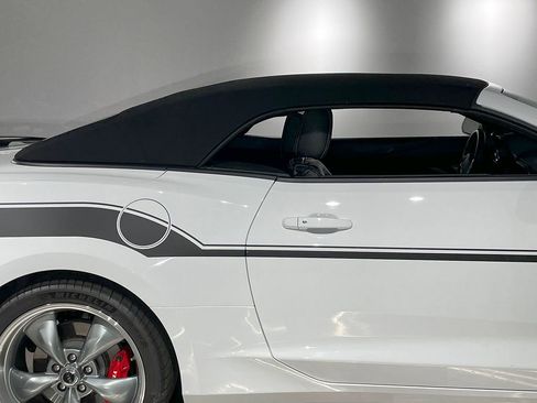 Used 2018 Chevrolet Camaro SS image 81