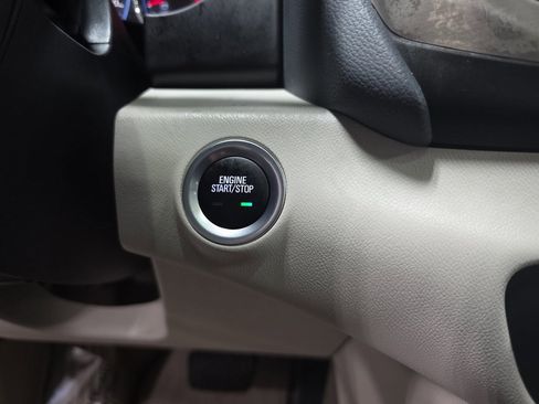 Used 2024 GMC Terrain Denali w/ Denali Premium Package image 21