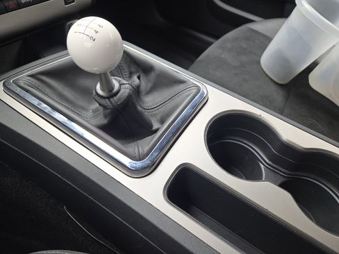 Used 2014 Dodge Challenger SRT8 image 21