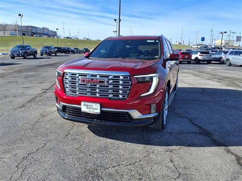 Used 2024 GMC Acadia Denali w/ Super Cruise Package image 33