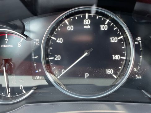 New 2025 MAZDA CX-5 Signature image 2