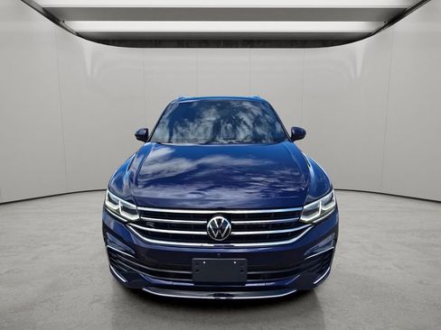 Used 2022 Volkswagen Tiguan SEL R-Line AWD/4WD image 8