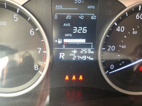 Used 2024 Nissan Kicks S FWD image 13