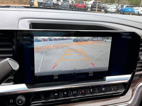 Used 2023 Chevrolet Silverado 1500 RST image 11