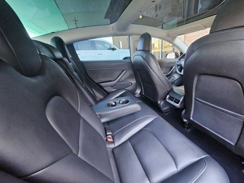 Used 2018 Tesla Model 3 Long Range image 58