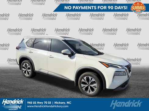 Used 2021 Nissan Rogue SV w/ Premium Package FWD image 1
