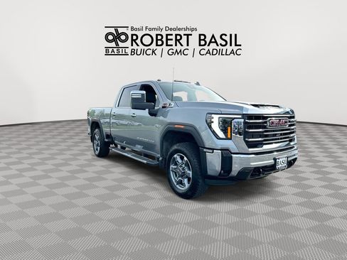 Used 2025 GMC Sierra 2500 SLT w/ SLT Premium Package AWD/4WD image 2