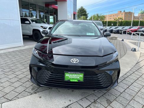 New 2026 Toyota Camry LE w/ Convenience Package AWD/4WD image 8