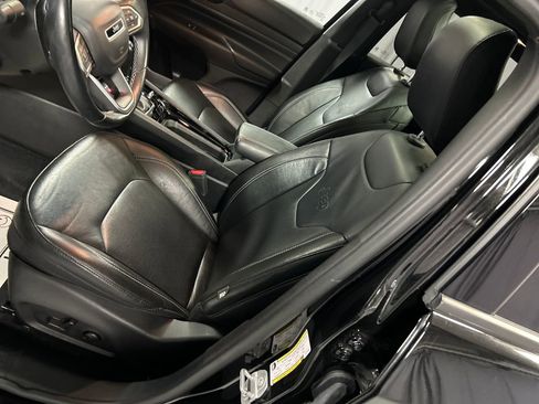 Used 2022 Jeep Compass High Altitude image 12