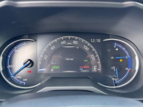 Used 2024 Toyota RAV4 AWD Hybrid image 21