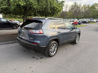 Used 2021 Jeep Cherokee Latitude Lux AWD/4WD video 3