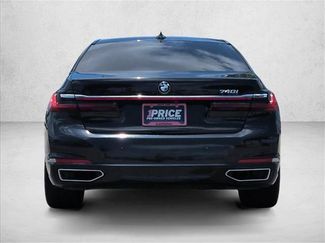 Used 2022 BMW 740i w/ Premium Package RWD video 4