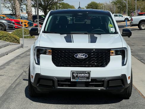 New 2026 Ford Maverick Lariat w/ Black Appearance Package AWD/4WD image 12