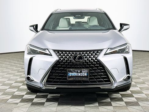 New 2025 Lexus UX 300h AWD image 2