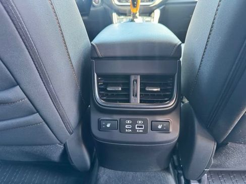 Used 2025 Subaru Outback Wilderness AWD/4WD image 18