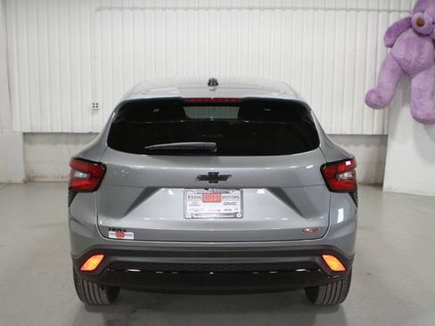 New 2026 Chevrolet Trax RS w/ Driver Confidence Package FWD image 28