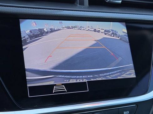 Used 2023 Buick Encore GX Essence w/ Experience Buick Package FWD image 21