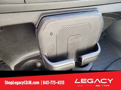 New 2025 RAM ProMaster 2500 w/ Quick Order Package 22G SLT image 17