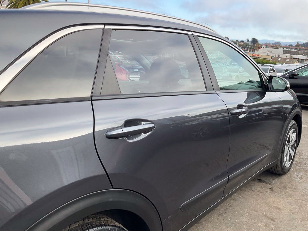 Used 2019 Kia Niro EX Premium w/ Sunroof Package FWD image 79
