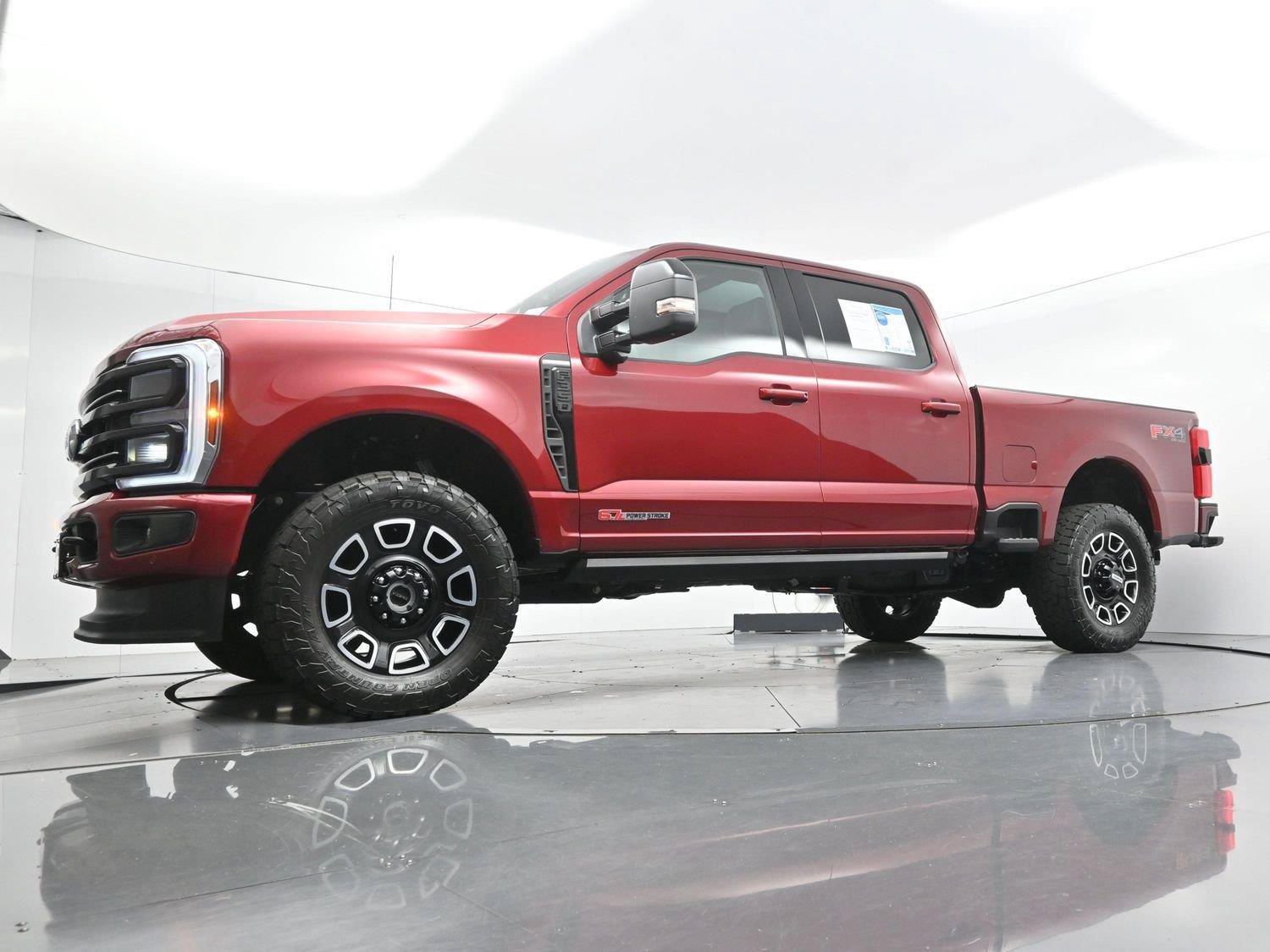 Used 2026 Ford F350 Platinum w/ FX4 Off-Road Package AWD/4WD image 52