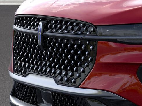 New 2026 Lincoln Nautilus Premier AWD/4WD image 17