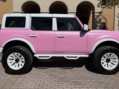 Used 2025 Ford Bronco Outer Banks image 5