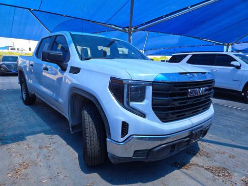 Used 2023 GMC Sierra 1500 Pro w/ Pro Value Package AWD/4WD image 2