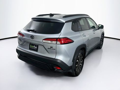 Used 2025 Toyota Corolla Cross AWD Hybrid image 9