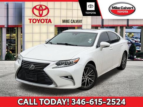 Used 2018 Lexus ES 350 w/ Luxury Package w/Wood Trim FWD image 1
