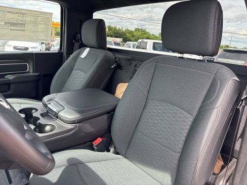 New 2026 RAM 3500 Big Horn AWD/4WD image 16
