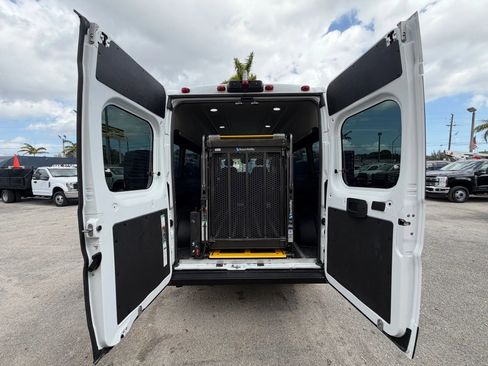 Used 2023 RAM ProMaster 2500 image 2
