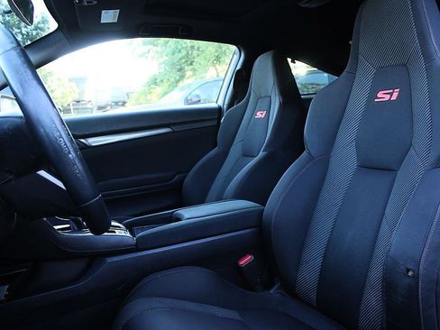 Used 2018 Honda Civic Si image 8