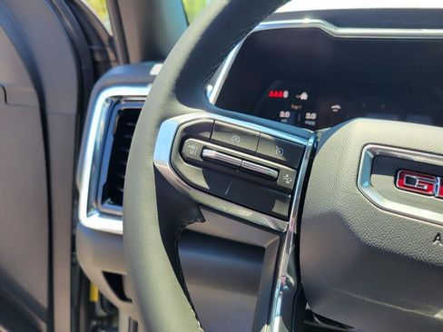 New 2026 GMC Canyon Elevation w/ Convenience Package RWD image 13
