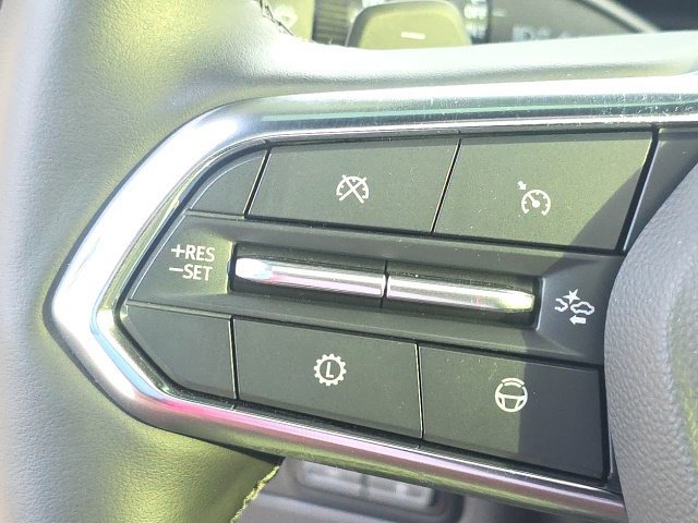 Used 2026 Chevrolet Suburban High Country AWD/4WD image 23