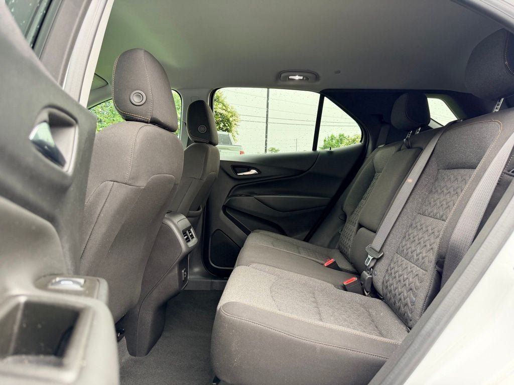 Used 2024 Chevrolet Equinox LT FWD image 14